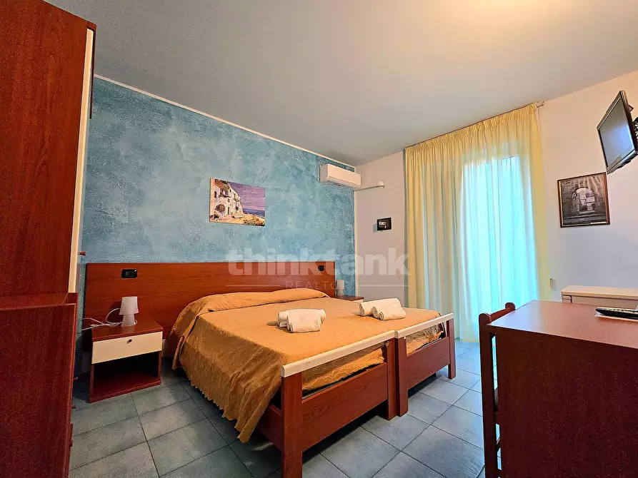 Immagine 26 di Palazzo in vendita  in Via Dell' Arno a Pozzallo