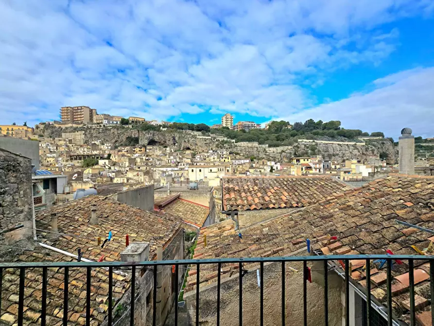 Immagine 16 di Villa in vendita  in via Giarratana a Modica