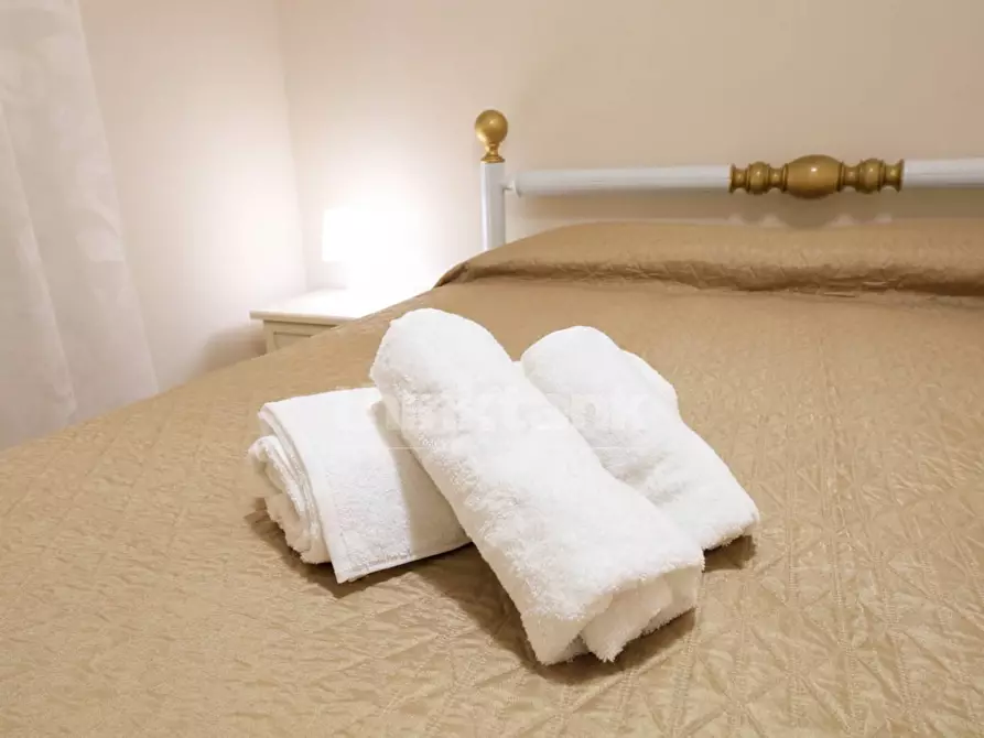 Immagine 16 di Villa in vendita  in via caponegro a Avola