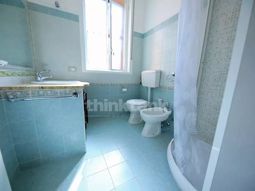 Immagine 17 di Villa in vendita  in via caponegro a Avola