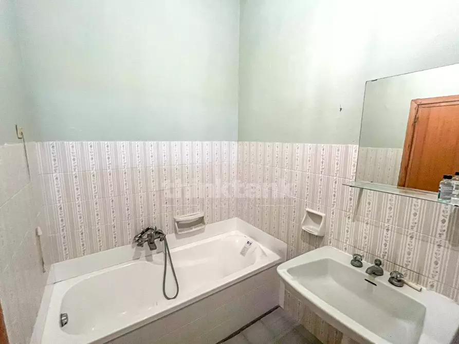 Immagine 12 di Villa in vendita  in via guglielmo marconi a Avola