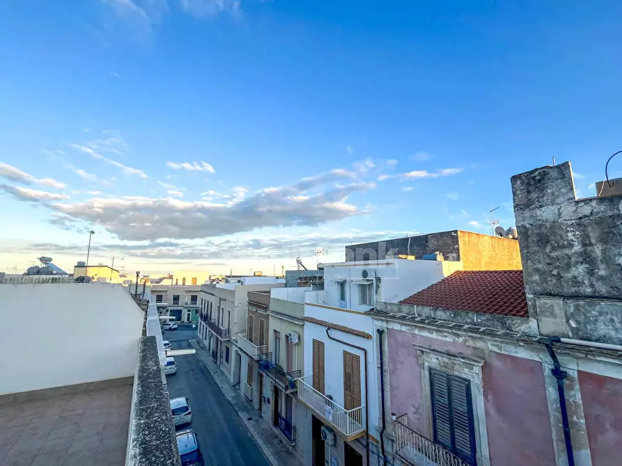 Immagine 15 di Villa in vendita  in via guglielmo marconi a Avola