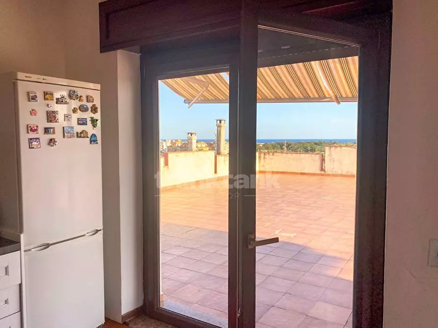 Immagine 28 di Attico in vendita  in Via Firenze a Giardini-Naxos