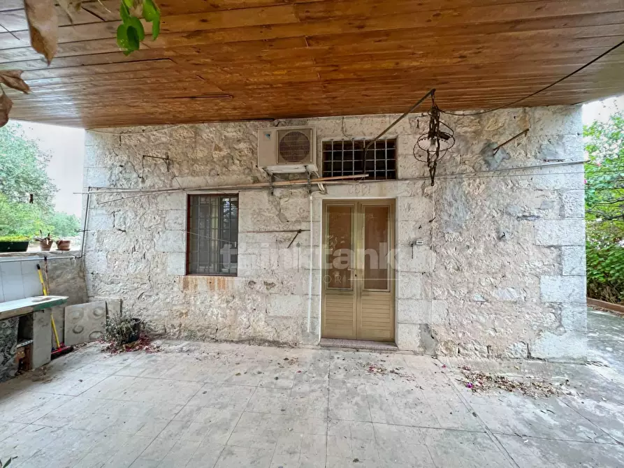 Immagine 2 di Rustico / casale in vendita  in Strada provinciale 23 a Modica