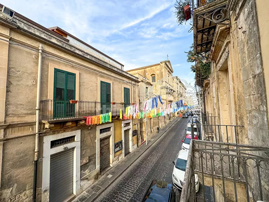 Immagine 3 di Appartamento in vendita  in Corso Vittorio Emanuele a Noto