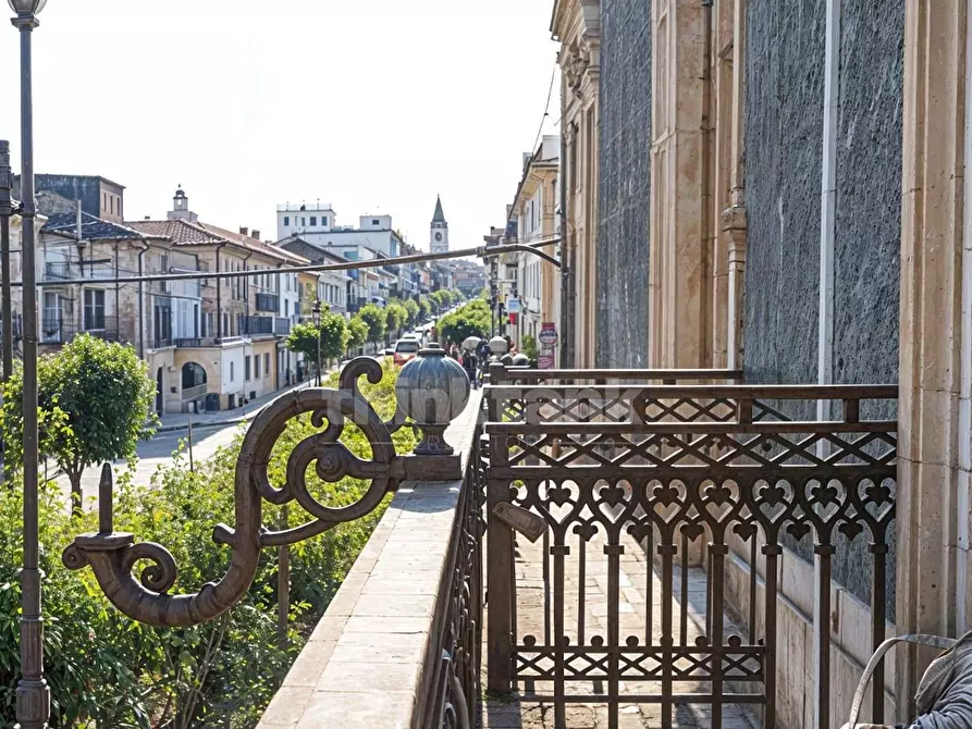 Immagine 4 di Villa in vendita  in Via Vittorio Emanuele a Aci Sant'antonio