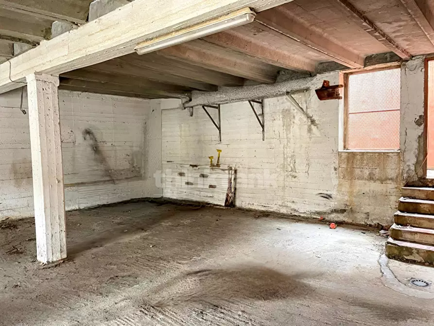 Immagine 27 di Villa in vendita  in Via Biscari a Comiso