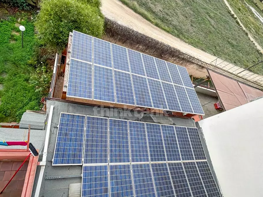 Immagine 26 di Villa in vendita  in Via Biscari a Comiso