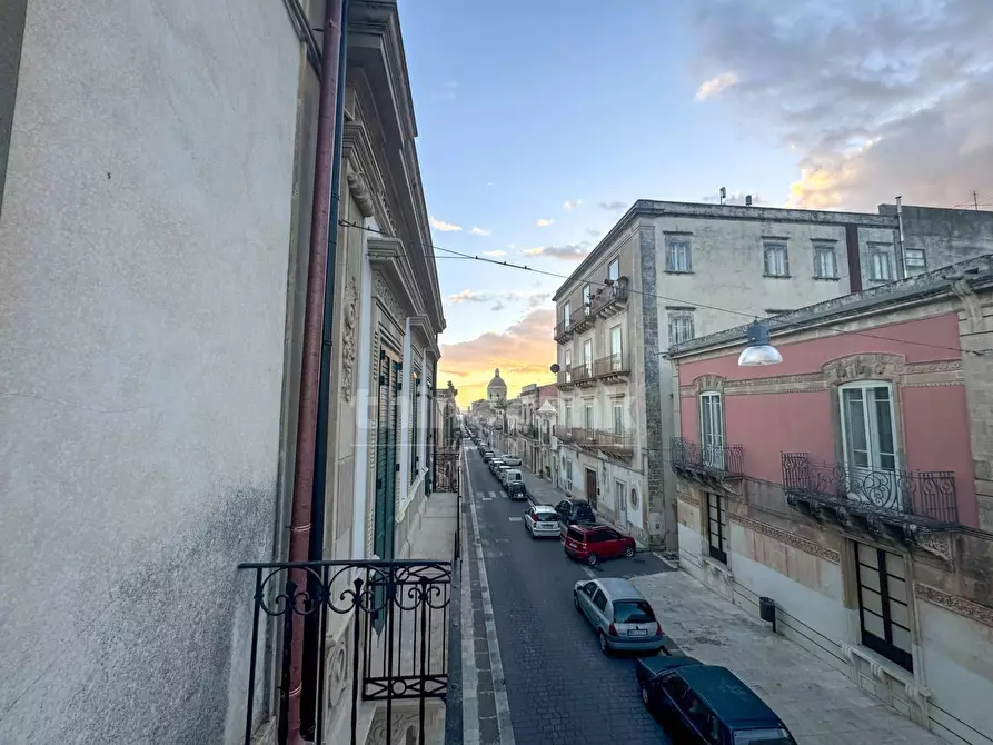 Immagine 7 di Casa indipendente in vendita  in via sergio sallicano a Noto