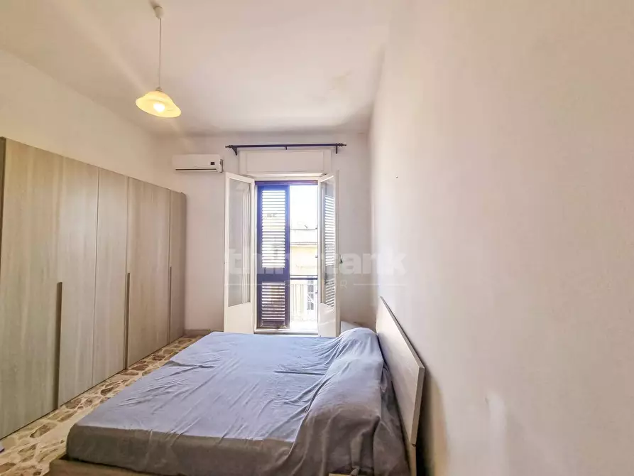 Immagine 12 di Appartamento in vendita  in via ugo foscolo a Avola