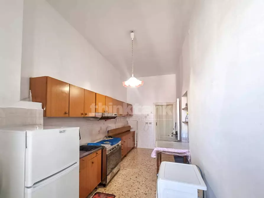 Immagine 17 di Appartamento in vendita  in via ugo foscolo a Avola