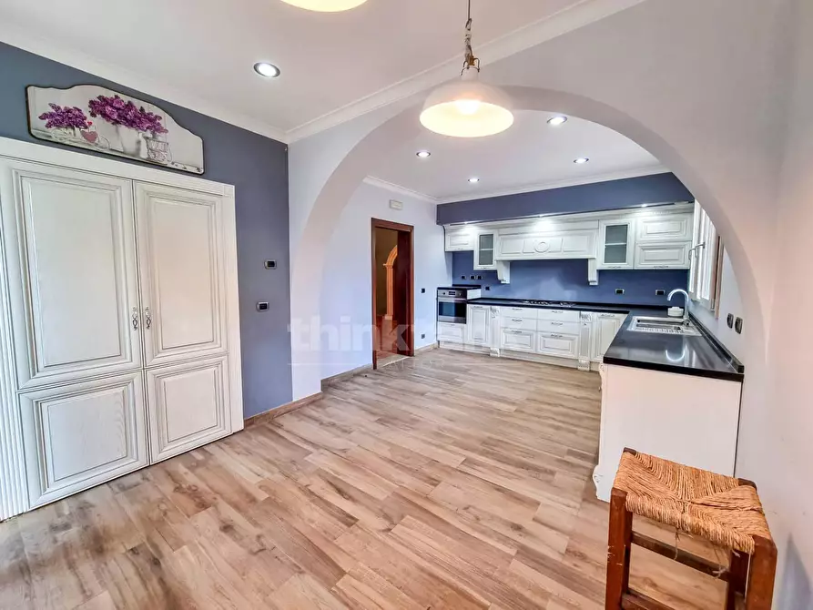 Immagine 10 di Villa in vendita  in via capostilo a Siracusa