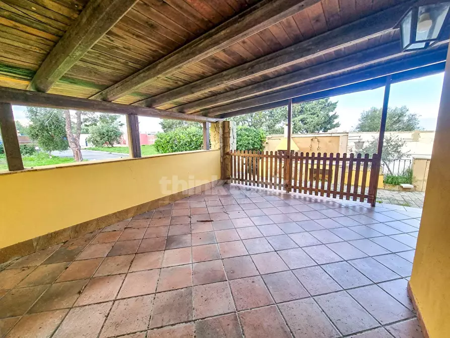 Immagine 8 di Villa in vendita  in via capostilo a Siracusa