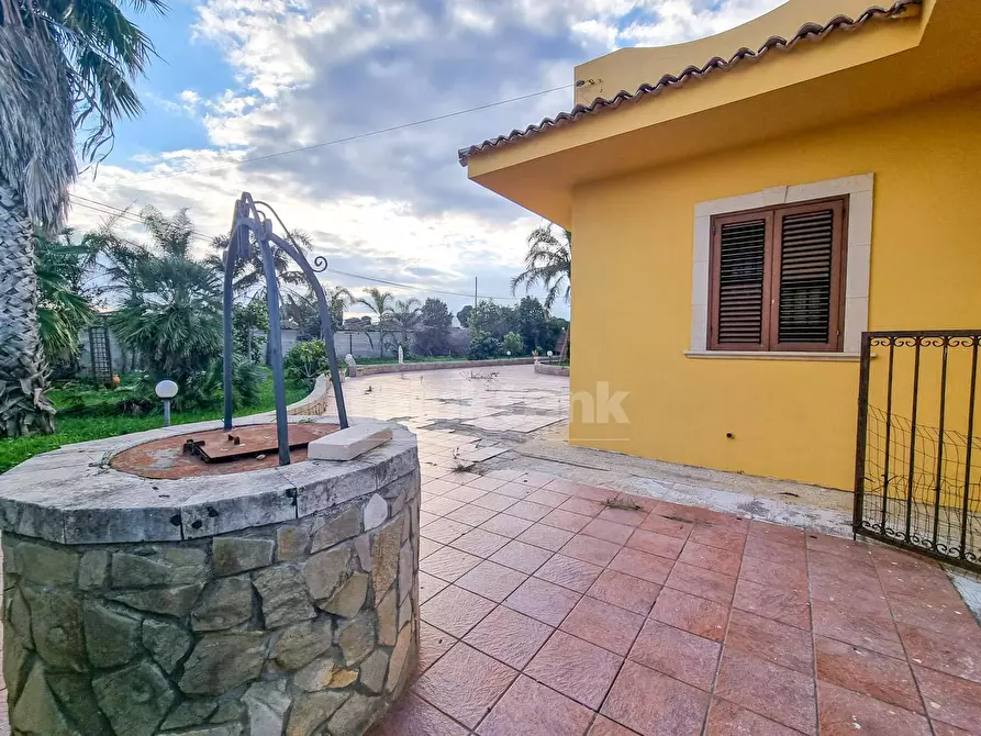 Immagine 6 di Villa in vendita  in via capostilo a Siracusa
