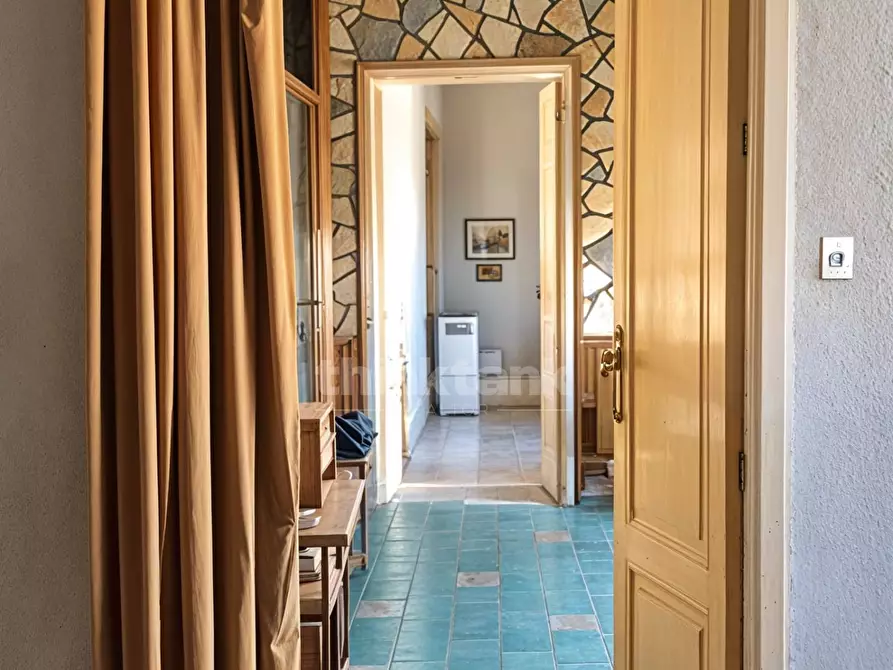 Immagine 25 di Villa in vendita  in via roma a Noto