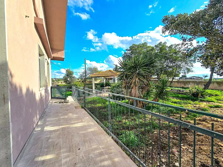 Immagine 5 di Villa in vendita  in SP 25 a Ragusa