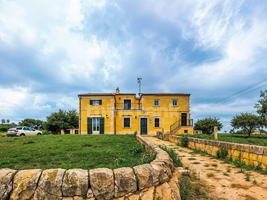 Immagine 4 di Villa in vendita  in contrada musebbi a Modica