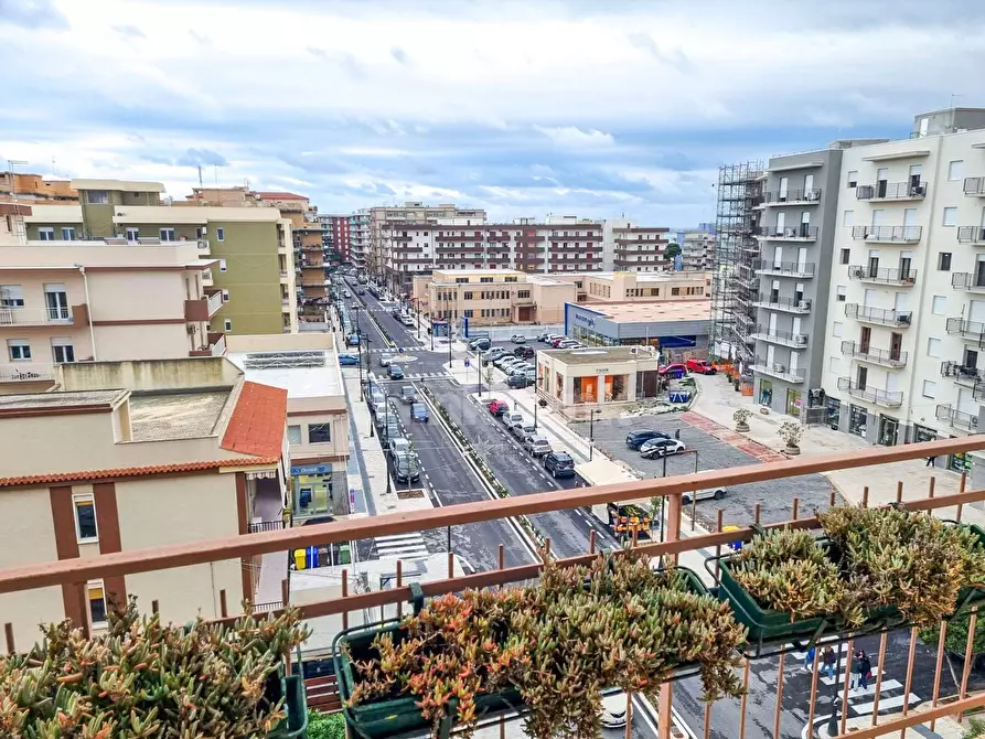 Immagine 1 di Appartamento in vendita  in Viale Tisia a Siracusa