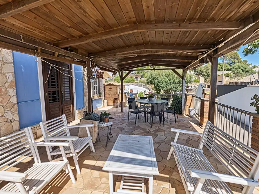 Immagine 30 di Villa in vendita  in via delle Fornaci a Siracusa