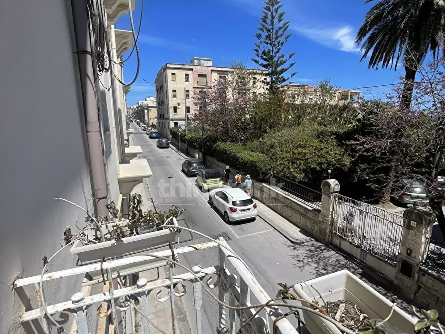 Immagine 2 di Casa semindipendente in vendita  in Via riviera dioniso il grande a Siracusa