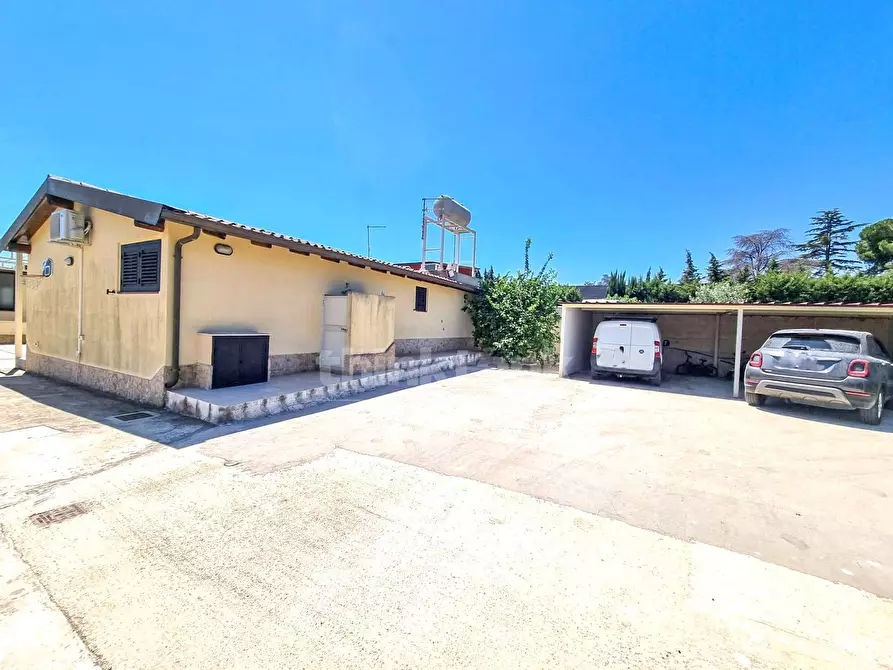 Immagine 24 di Villa in vendita  in viale dei lidi a Siracusa