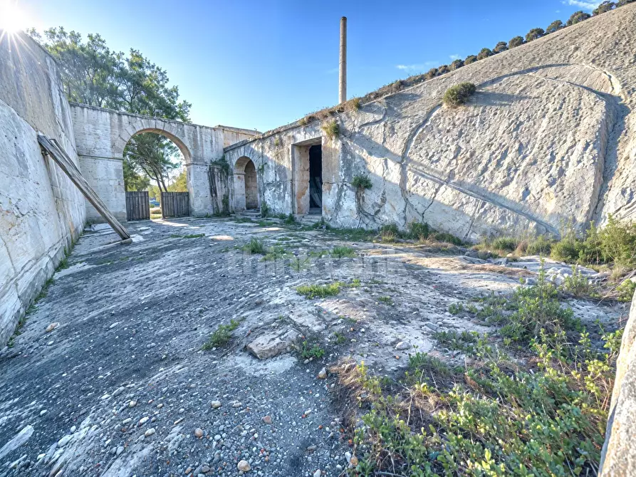 Immagine 14 di Rustico / casale in vendita  in sp 287 a Noto