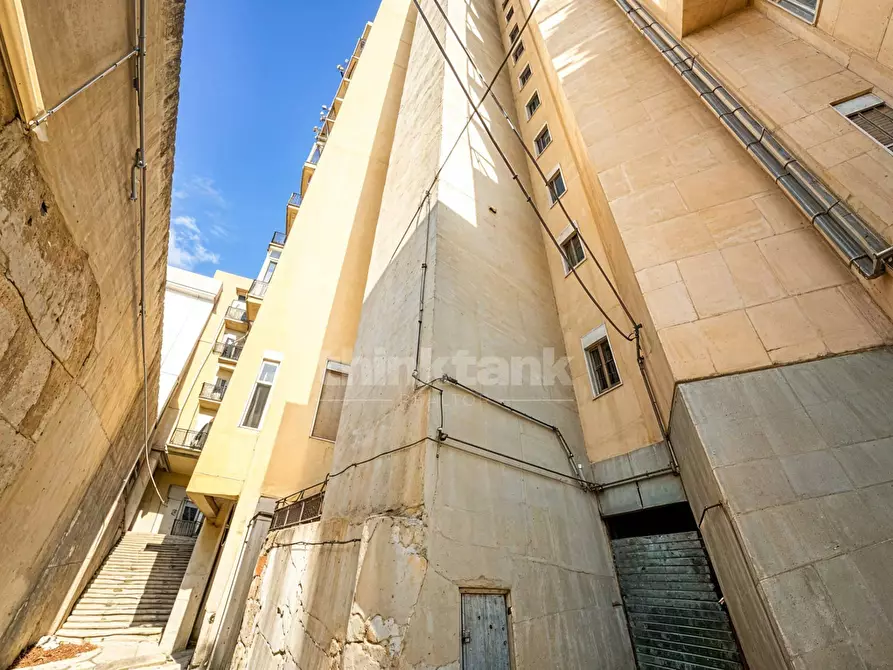 Immagine 9 di Locale commerciale in vendita  in corso Vittorio emanuele a Avola