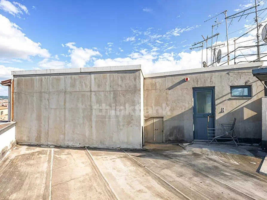 Immagine 10 di Attico in vendita  in via teocrito a Catania