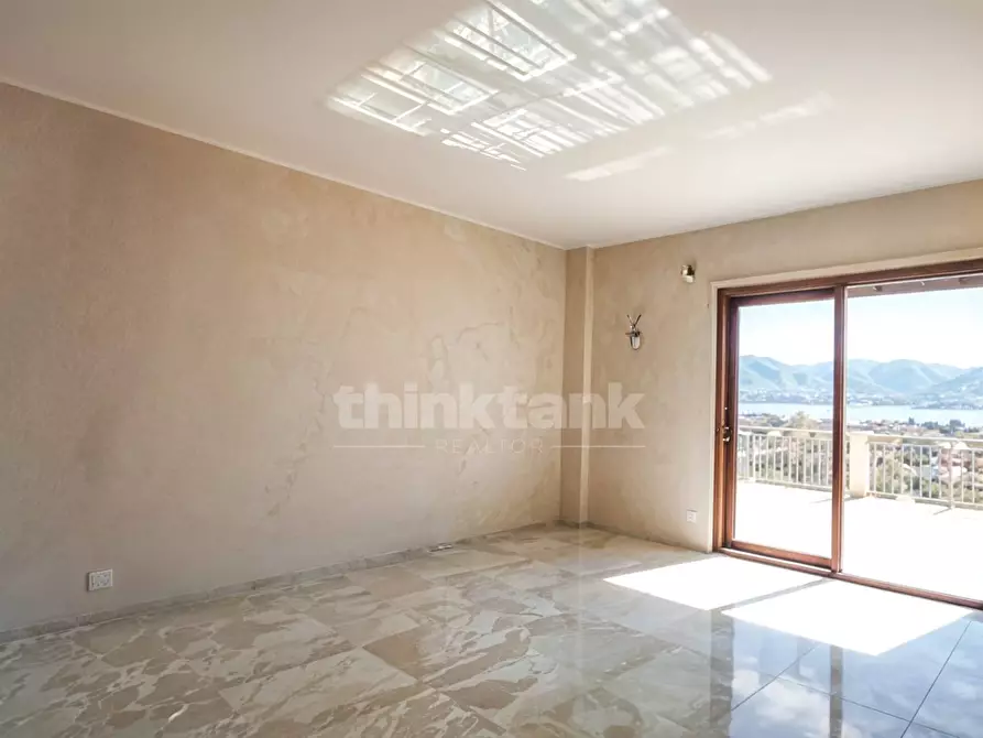 Immagine 20 di Villa in vendita  in Torre Faro a Messina