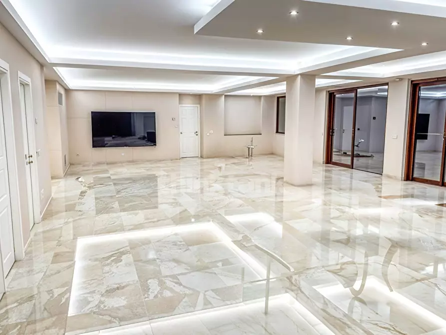 Immagine 18 di Villa in vendita  in Torre Faro a Messina