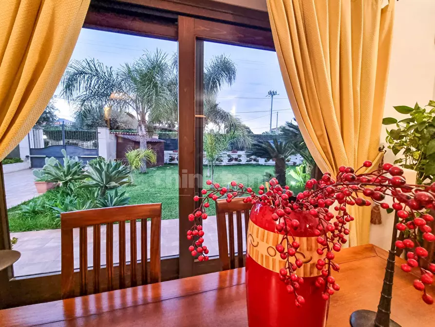 Immagine 14 di Villa in vendita  in via delle muse a Siracusa