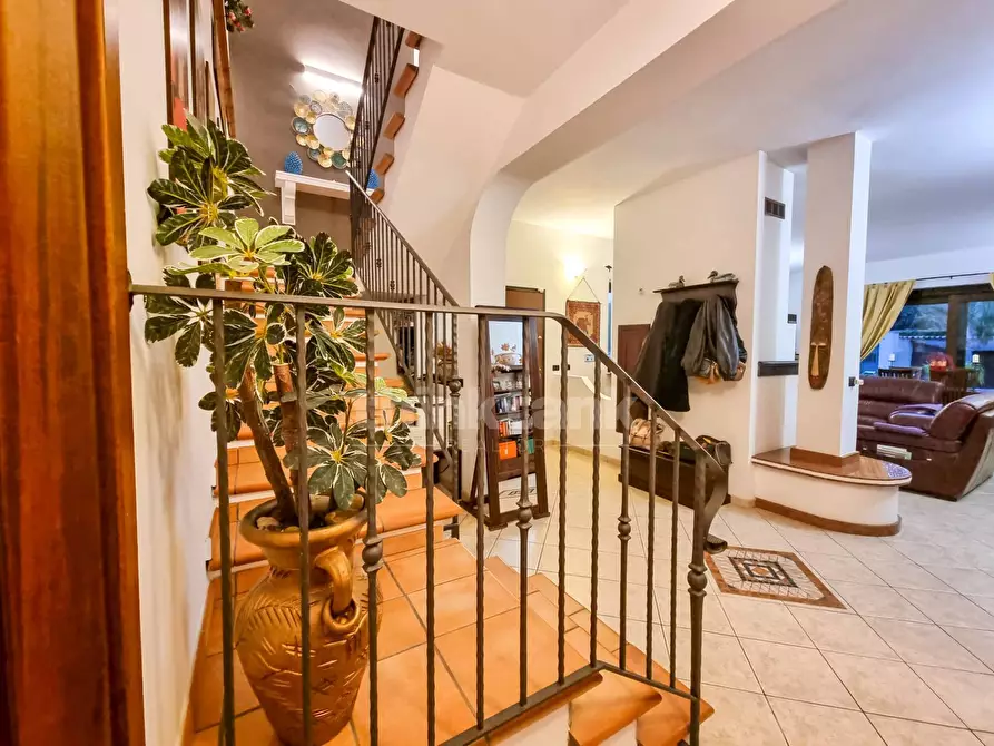 Immagine 25 di Villa in vendita  in via delle muse a Siracusa