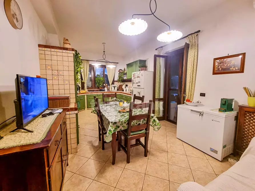 Immagine 26 di Villa in vendita  in via delle muse a Siracusa