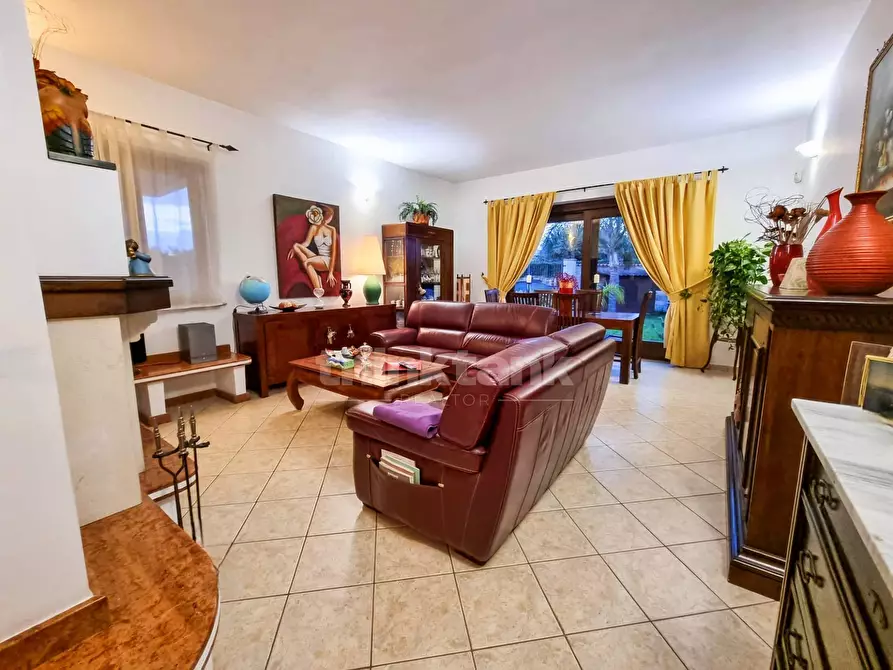 Immagine 9 di Villa in vendita  in via delle muse a Siracusa