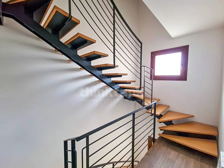 Immagine 21 di Villa in vendita  in Via del pellicano a Siracusa