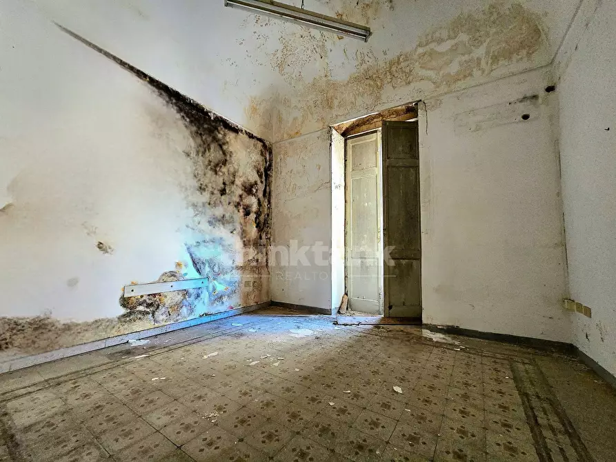 Immagine 9 di Villa in vendita  in Via Gonzaga a Rosolini