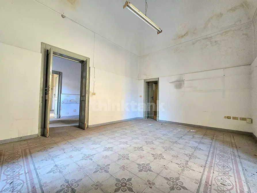 Immagine 11 di Villa in vendita  in Via Gonzaga a Rosolini