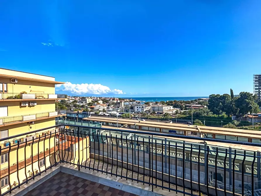 Immagine 1 di Appartamento in vendita  in Via Antonio Prestinenza a Catania