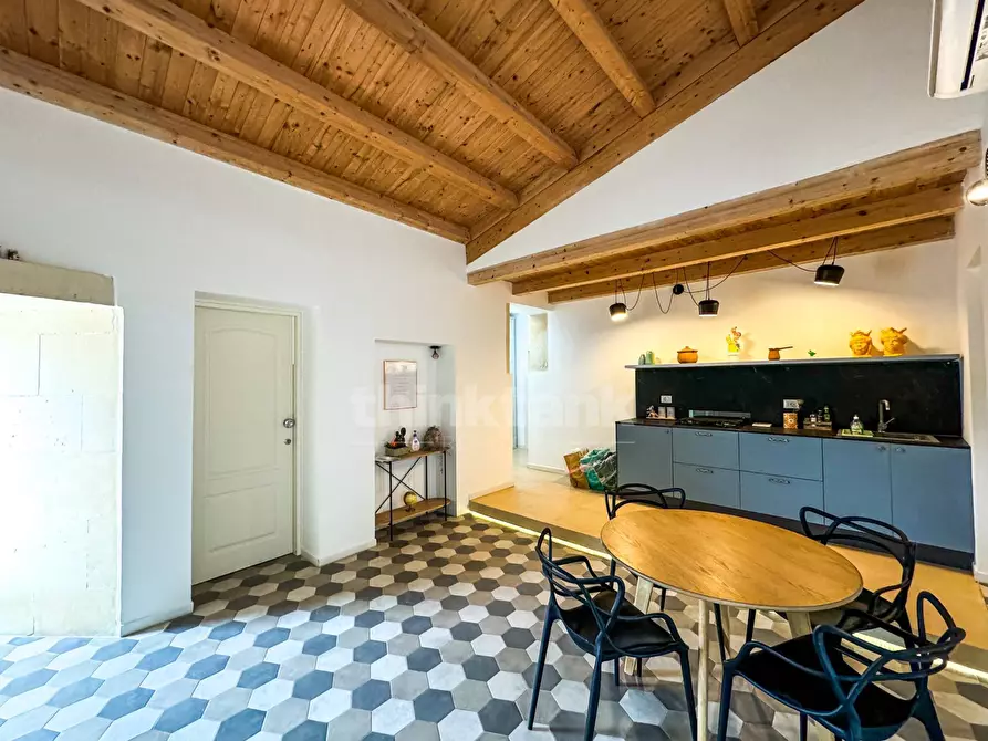 Immagine 6 di Appartamento in vendita  in Via Vittorio Veneto a Siracusa