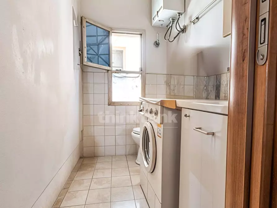 Immagine 9 di Appartamento in vendita  in via Carlo Papa a Modica