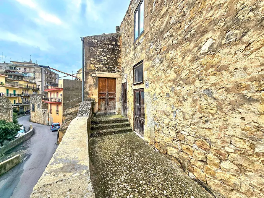 Immagine 3 di Villa in vendita  in Via Fontana a Modica