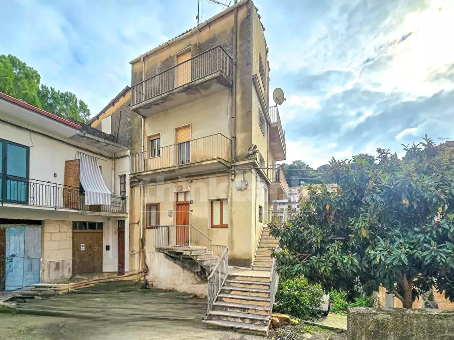 Immagine 3 di Villa in vendita  in Via Marcello Nuovo a Modica