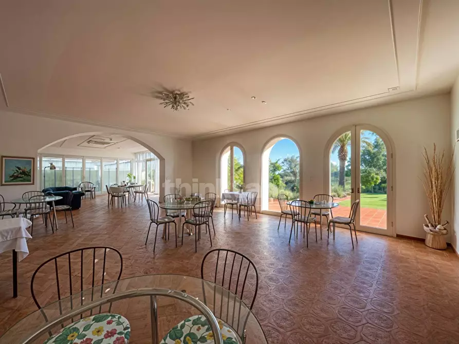 Immagine 11 di Villa in vendita  in via isola a Siracusa