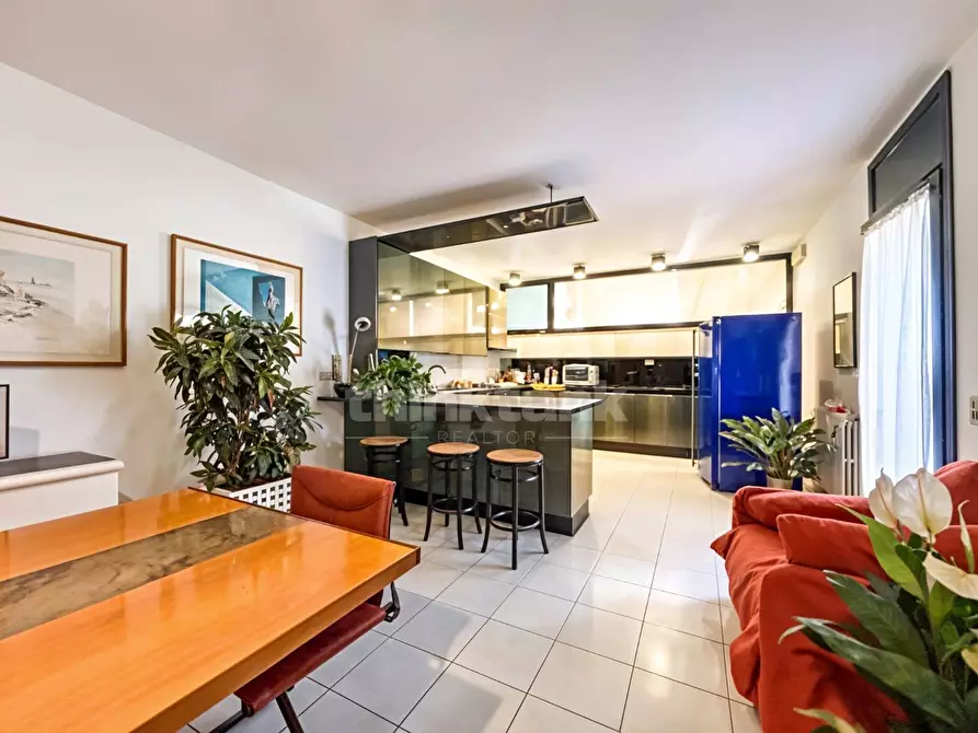 Immagine 8 di Villetta a schiera in vendita  in piazza tivoli a Tremestieri Etneo