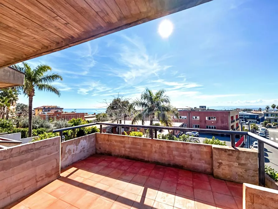 Immagine 14 di Villetta a schiera in vendita  in piazza tivoli a Tremestieri Etneo