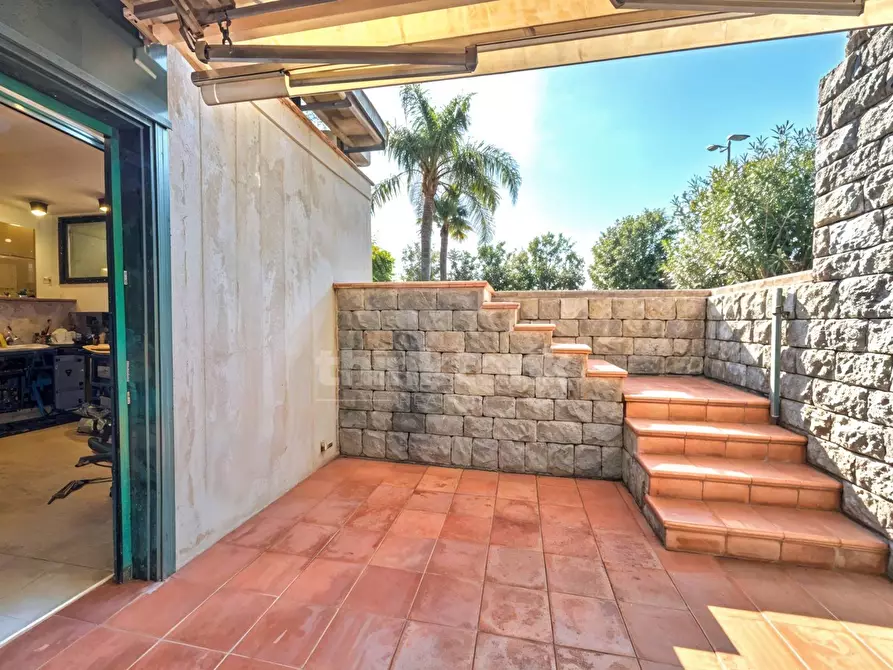 Immagine 16 di Villetta a schiera in vendita  in piazza tivoli a Tremestieri Etneo