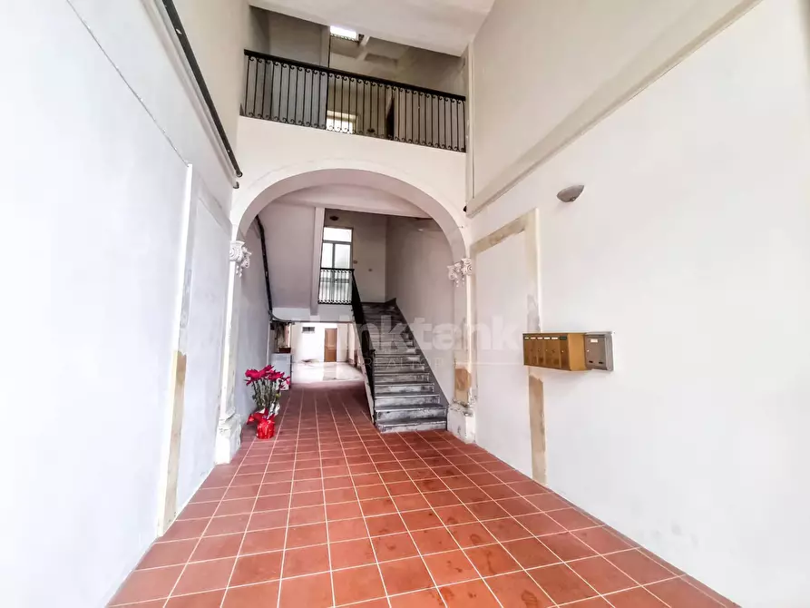 Immagine 2 di Appartamento in vendita  in via malta a Siracusa