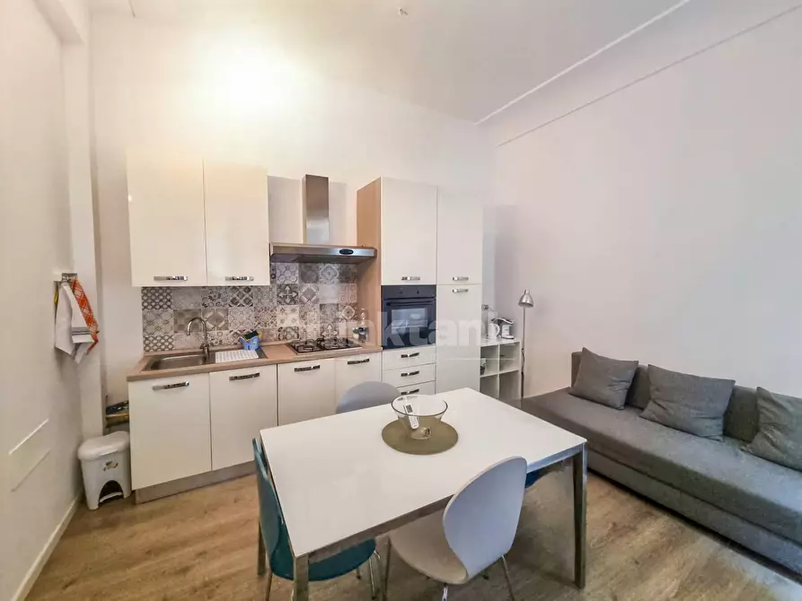 Immagine 8 di Appartamento in vendita  in via malta a Siracusa