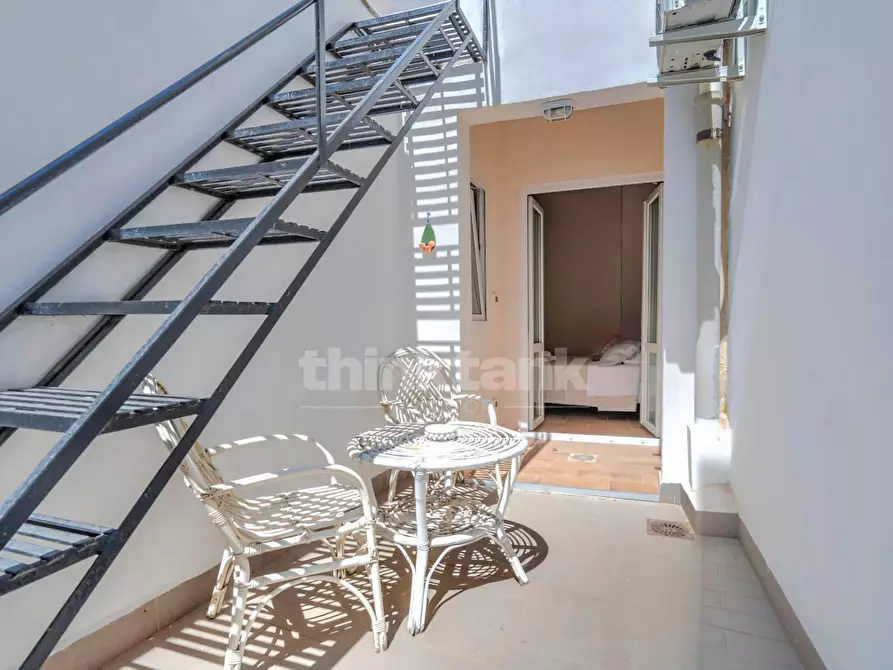 Immagine 10 di Appartamento in vendita  in Via Napoli a Noto