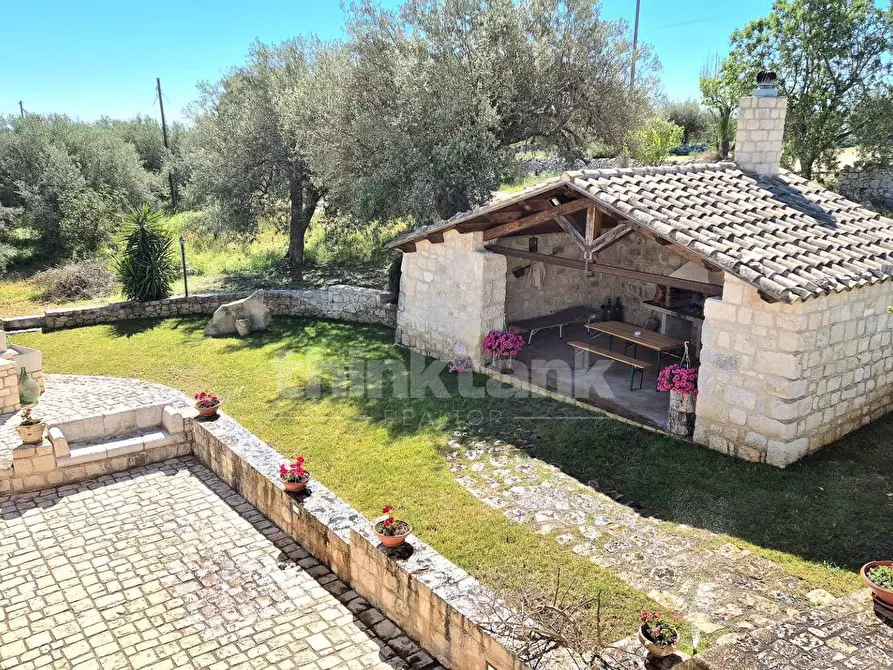Immagine 30 di Villa in vendita  in strada provinciale 28 a Modica